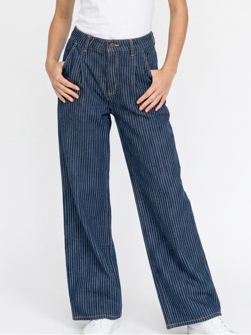FOREVER 21 High Rise Wide Leg Jeans Blue Railroad Striped Pleated Hip hop Skater